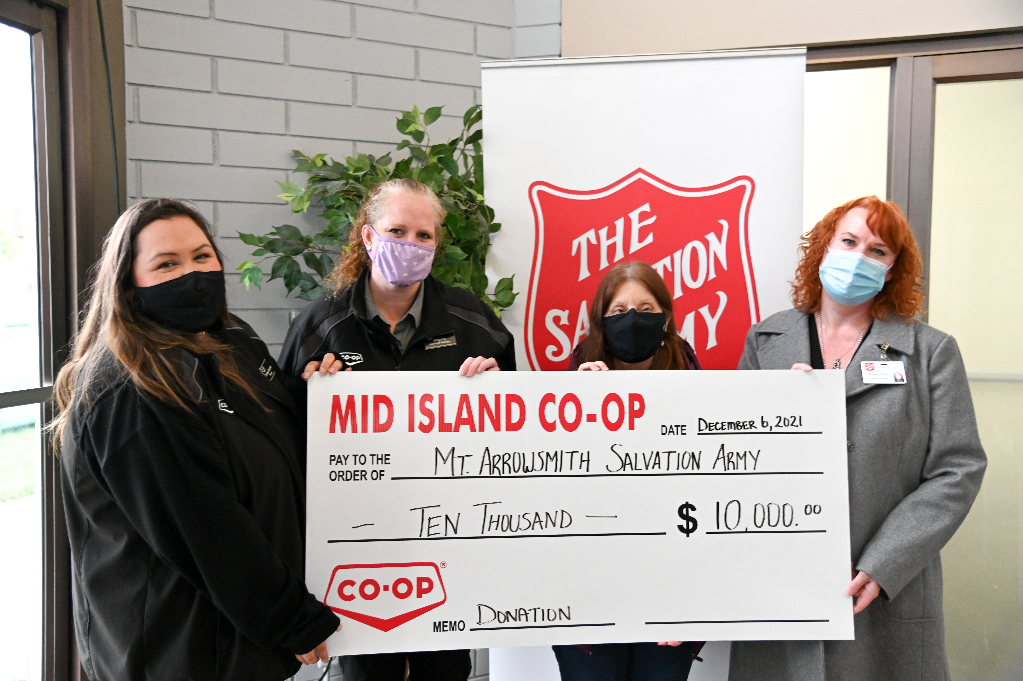 Mid Island Co-op cheque presentation to Mount Arrowsmith Salvation Army Food Bank