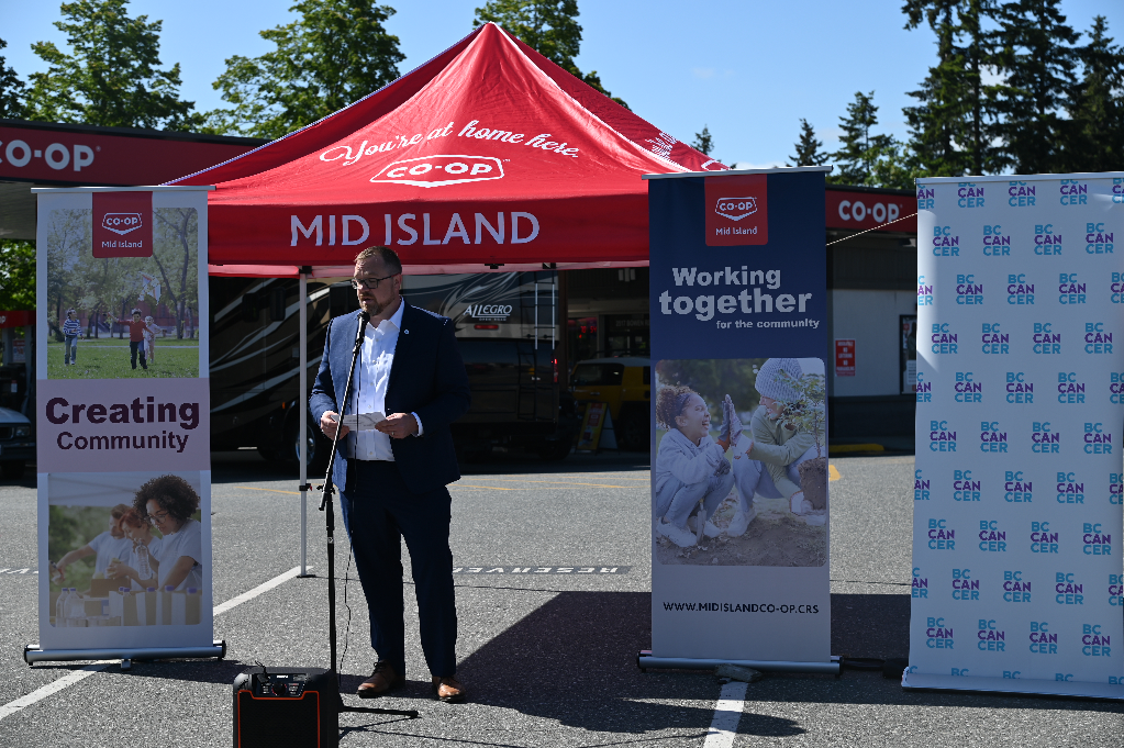 William Litchfield, Executive Director of the BC Cancer Foundation addresses the crowd
